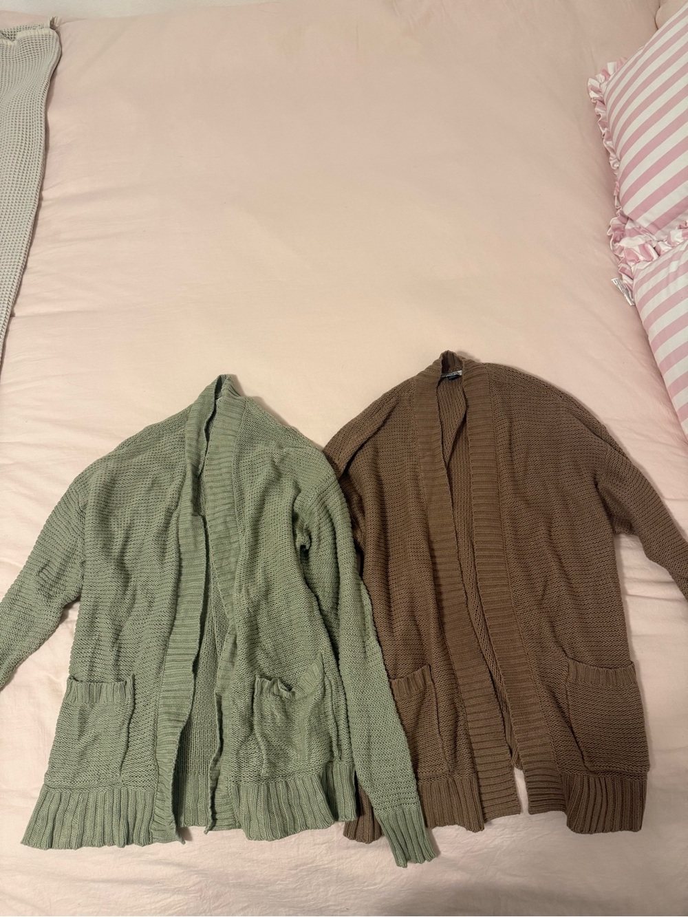 American Eagle Outfitters Olive Green Knit Cardigan bundle